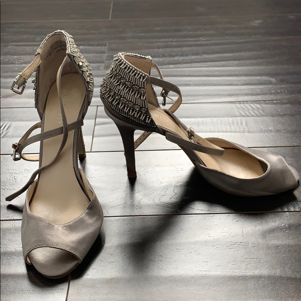 Nine Wesr strappy heels